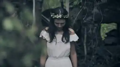 скачать клип The Answer - Solas