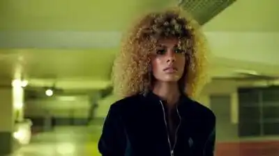 скачать клип M. Pokora - Belinda