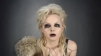 скачать клип Ленинград - Плачу