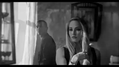 скачать клип 25/17 п.у. Зоя Бербер - Новый вирус