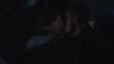 Скачать клип