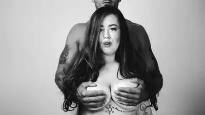 скачать клип Lily Kershaw - Miss America