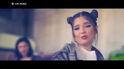 скачать клип Roxana Cozma ft. Nyanda - Keep It Real