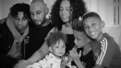 скачать клип Alicia Keys ft. ASAP Rocky - Blended Family (What You Do For Love)