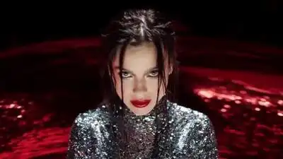 скачать клип Елена Темникова - Движения