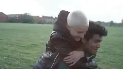 скачать клип Elton John - A Good Heart