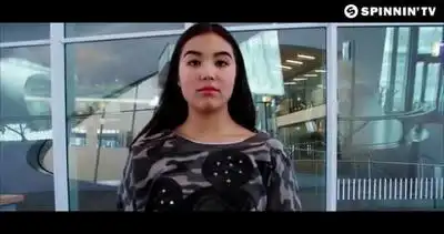 Скачать клип