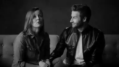 скачать клип Simple Plan - Perfectly Perfect