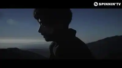 Скачать клип