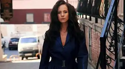 скачать клип Марлины - А ты такая вообще!