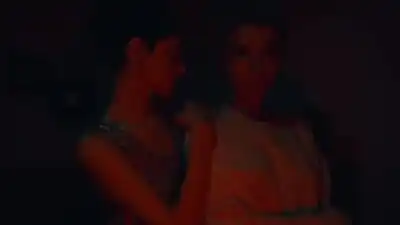 Скачать клип