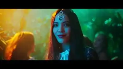 скачать клип Crystal Fighters - Good Girls