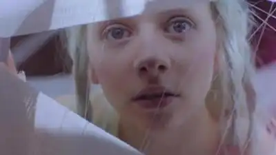 скачать клип AURORA - Winter Bird