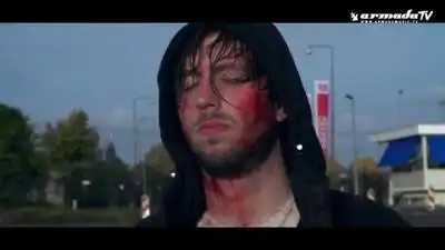 Скачать клип