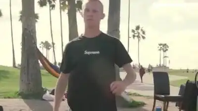 скачать клип Breathe Carolina and Swede Dreams - Break Of Dawn