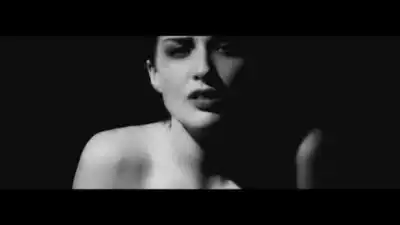 Скачать клип