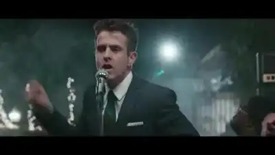 Скачать клип