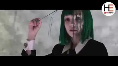 скачать клип Sia - Dynamite