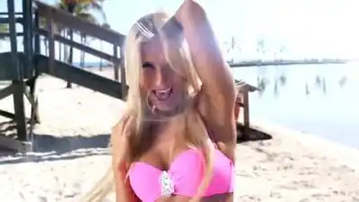 Скачать клип