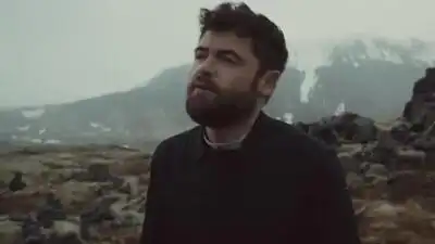 Скачать клип