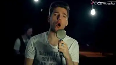 скачать клип Brooklyn - Дорога, шаги