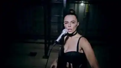 Скачать клип