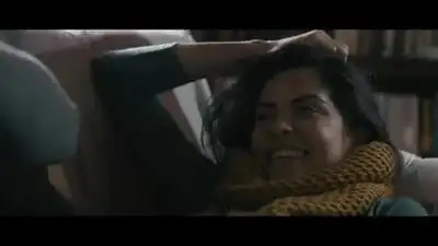 скачать клип Little Hours - Water