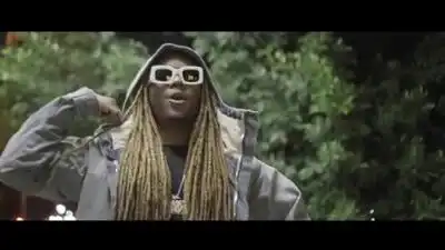 скачать клип J.R. Donato ft. Wiz Khalifa, Chevy Woods - The Man