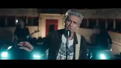 Скачать клип