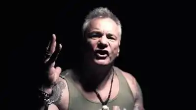 Скачать клип