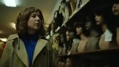 скачать клип Austra - I Love You More Than You Love Yourself