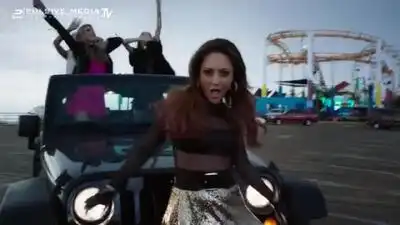 Скачать клип