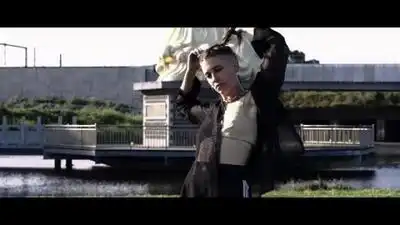 Скачать клип