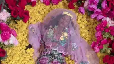 Скачать клип