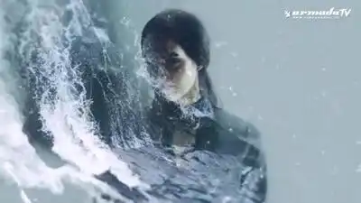 Скачать клип