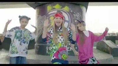 скачать клип SMILE - Светофоры