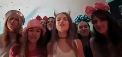 скачать клип Ева Тимуш - Капельки Волшебства