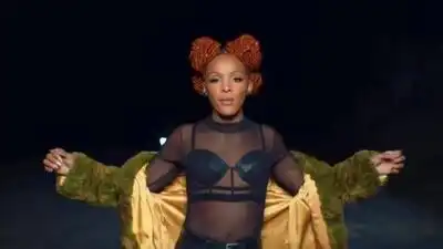 Скачать клип