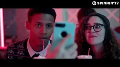 Скачать клип