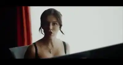 скачать клип Анна Седокова - Первая Любовь