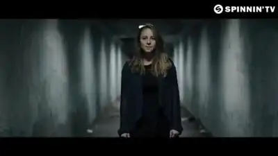 Скачать клип