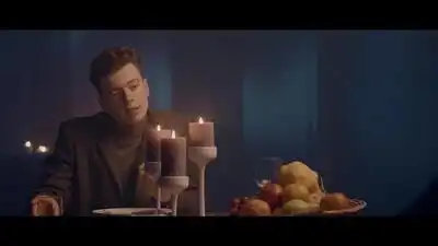 скачать клип Jean Gavril - Tocuri