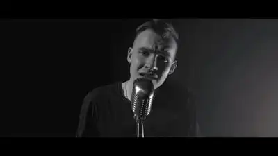 Скачать клип