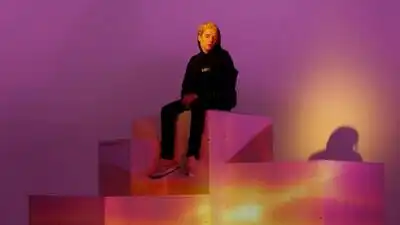 Скачать клип