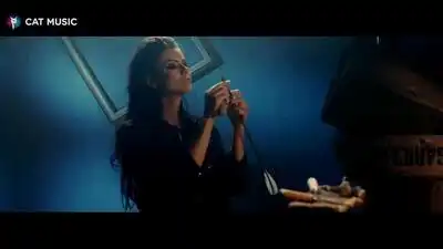 Скачать клип