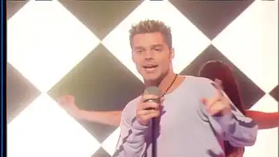 Скачать клип