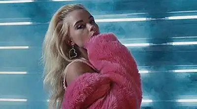 скачать клип Никита Вишнев - Комета