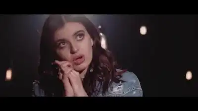 Скачать клип