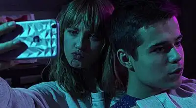 скачать клип Джастик - Обнимай