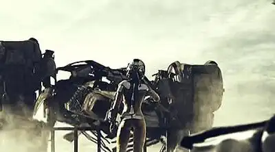 скачать клип Тина Корнет - Безответная Земля